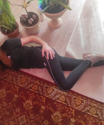 🌸❤️ Я креативная и открытая к новым приключениям, всегда готова удовлетворить все твои фантазии. Живу в Москве и могу провести время с тобой в приятной обстановке. Мои услуги включают глубокий орал, классический секс, массаж и многое другое. У меня есть отличные отзывы, которые подтверждают мою профессиональность. 😘❤️ Смело пиши мне и давай сделаем эту встречу незабываемой. ✨😉 Фото 100% мои, без ретуши. Жду тебя! 💋 Кира